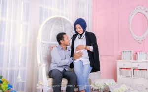 foto maternity indoor surabaya